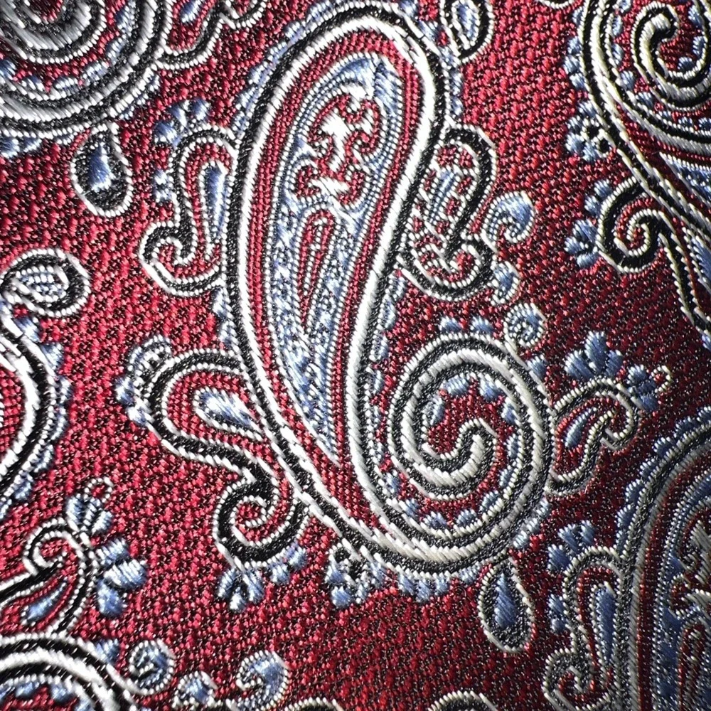 Jos. A. Bank Men's Tie 100% Silk burgundy‎ paisley Necktie Business Formal 207